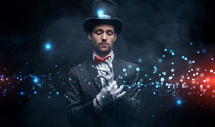 Zauberer Mann mit Zylinder und Handschuhen umgeben von Lichtern